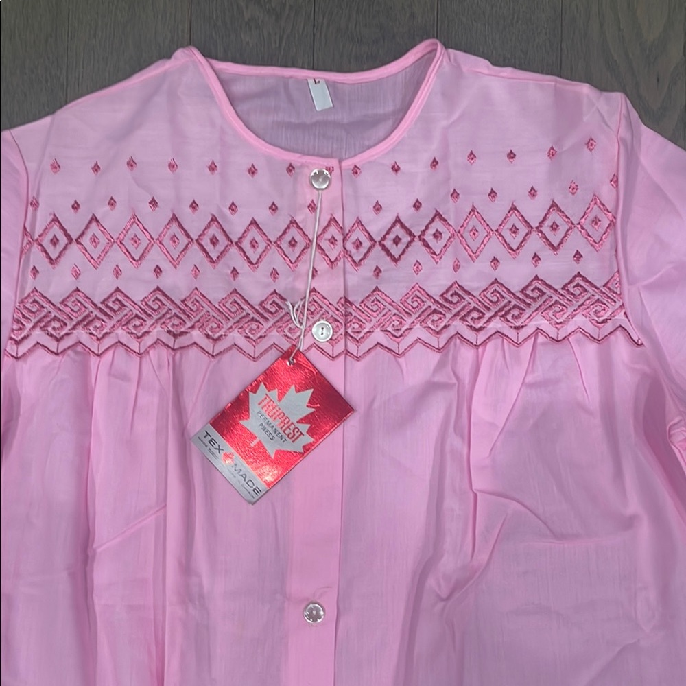 Rare Find Vintage 1980’s Pink Embroidered Summer Nightgown - Picture 4 of 15